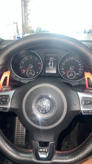 Volkswagen Golf 6 2011. Telefono 606991564