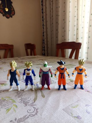 Lote Figuras Dragon Ball