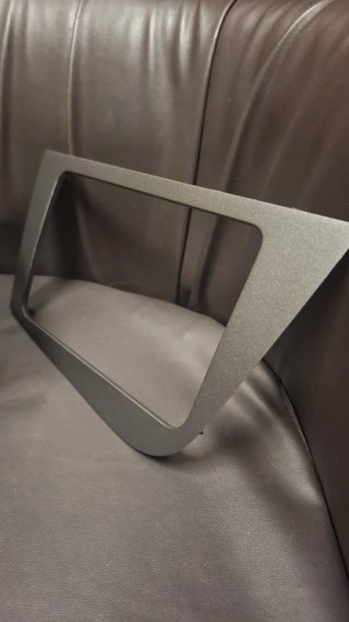 Radio Seat Sound System 2.0 con marco embellecedor