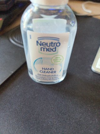 Hand cleaner