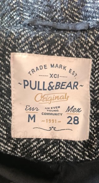 Chaquetón Pull&Bear M/38 Negro y Blanco