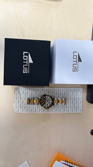 Reloj Lotus Hombre Oro y Plata