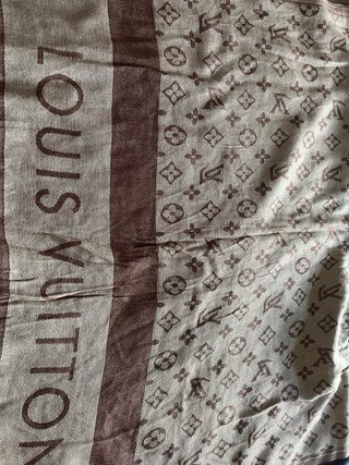 Bufanda Louis Vuitton Monogram Marrón Beige