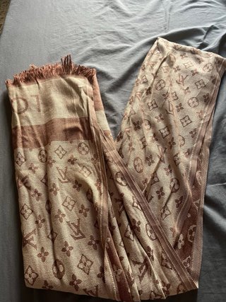 Bufanda Louis Vuitton Monogram Marrón Beige