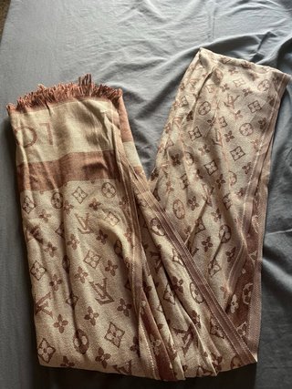 Bufanda Louis Vuitton Monogram Marrón Beige