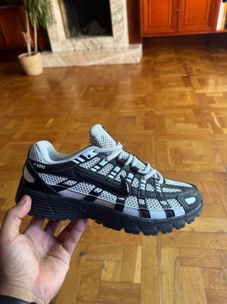 Nike P6000 Negro Blanco