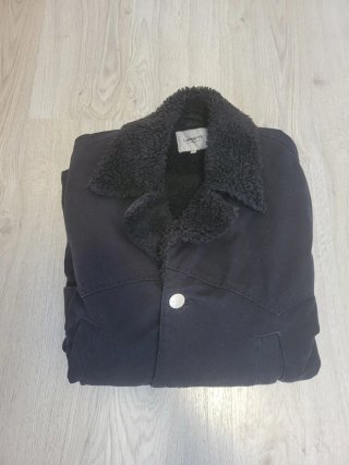 Chaqueta Carhartt Negra con Borrego