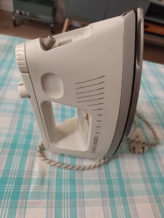 Plancha BLACK+DECKER Blanca