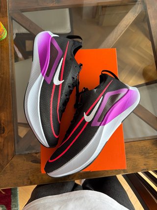 Nike Zoom Fly 4 LEER TALLAS