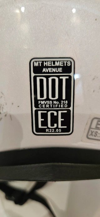 Casco de moto MT Helmets blanco