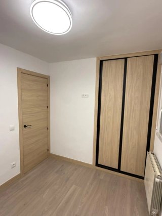 Instalación de puertas de paso