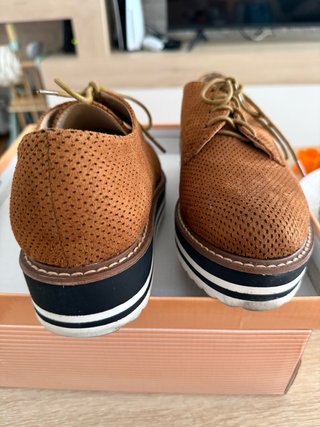 Bambas marrones con cordones