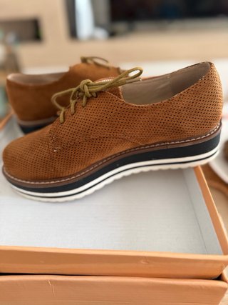 Bambas marrones con cordones