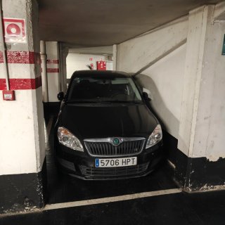 Garaje para moto/coche pequeño cerca de Intermodal
