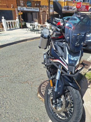 VOGE DSX Adventure Moto Negra/Gris/Plata