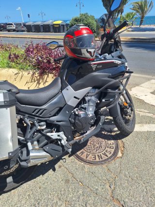 VOGE DSX Adventure Moto Negra/Gris/Plata