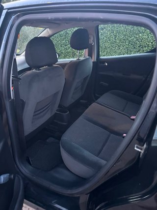 Peugeot 207 2007