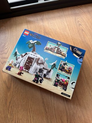 LEGO One Piece 75641 Dr. Hiriluk's Hideout
