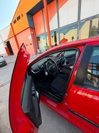 Peugeot 207 2007