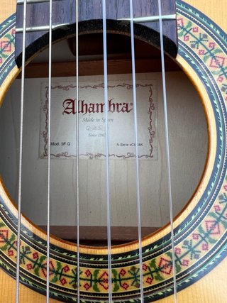 Guitarra Alhambra 3 F