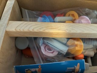 Juego de herramientas de madera para bebés