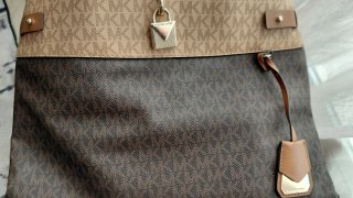 Michael Kors MK Satchel Grande Logo