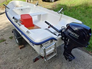 Barco Quicksilver 360 + Tohatsu 9.8 + Remolque