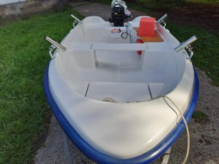 Barco Quicksilver 360 + Tohatsu 9.8 + Remolque