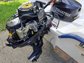 Barco Quicksilver 360 + Tohatsu 9.8 + Remolque