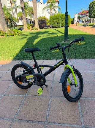 Bicicleta infantil verde