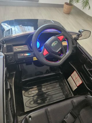 Coche eléctrico infantil negro