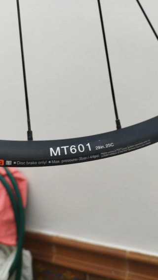 Llanta 29 Shimano WH-MT601