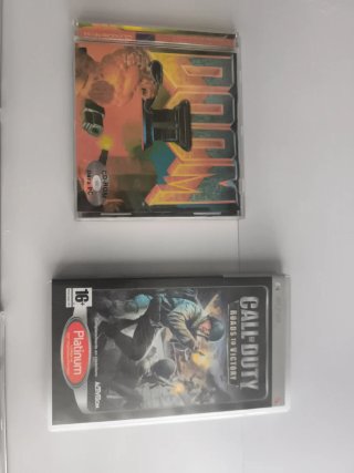 Lote Juegos PC CD-ROM y Call of Duty PSP