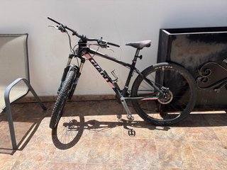 Bicicleta de montaña Giant en MALAGA MARBELLA