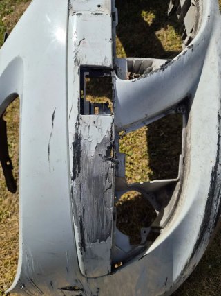 Paragolpes Seat Altea para reparar