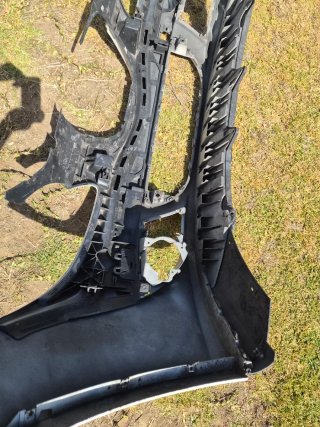 Paragolpes Seat Altea para reparar