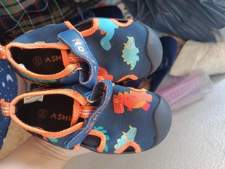 Regalo Zapatillas y Zapatos Niños Tallas 26-34