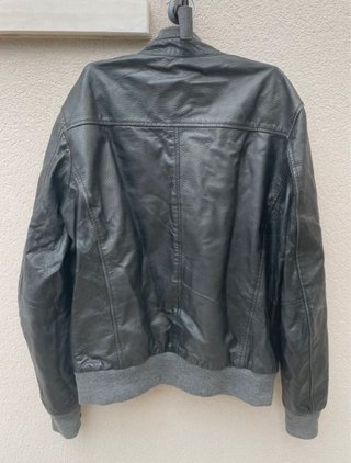 Giubbotto in pelle uomo nero