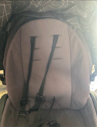 Carrito de bebé poco usado