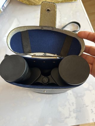 Estuche para prismáticos