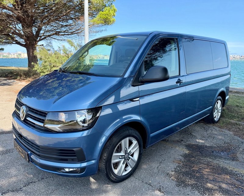 Volkswagen Multivan 2017, foto 23