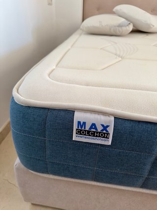 Colchón, Sommier y cabecero 200 x 200 Premium