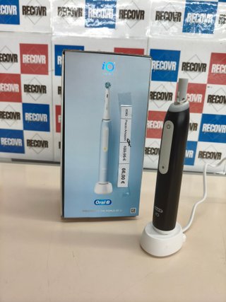 Cepillo de dientes eléctrico Oral-B iO 3 negro
