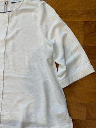 Blusa blanca de mujer talla L nueva sin utilizar
