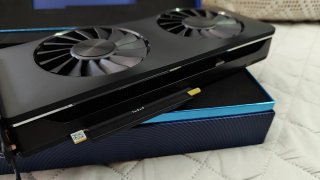 Placa Gráfica Intel Arc A750 LE
