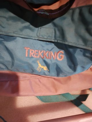 Mochilas trekking Ferrino y Serval