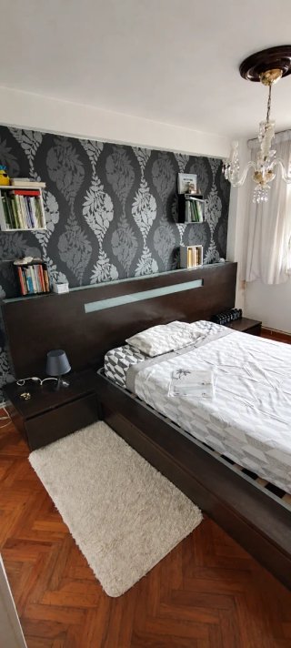 Cama Tatami con Arcón, Mesitas y Luz