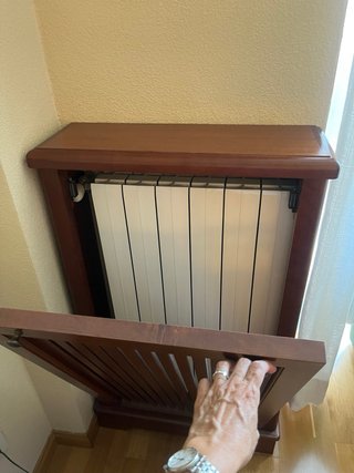 Cubre radiador madera cerezo maciza
