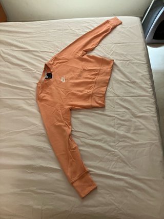 Sudadera Nike Air cropped salmón/coral talla M