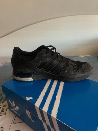 Zapatillas Adidas ZX 750 Negras